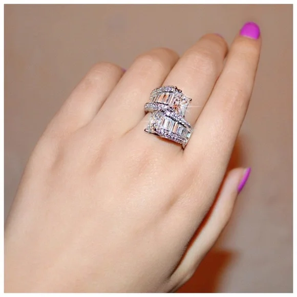 Swarovski Crystals The Sophia .925 Silver Ring - Picture 7 of 7